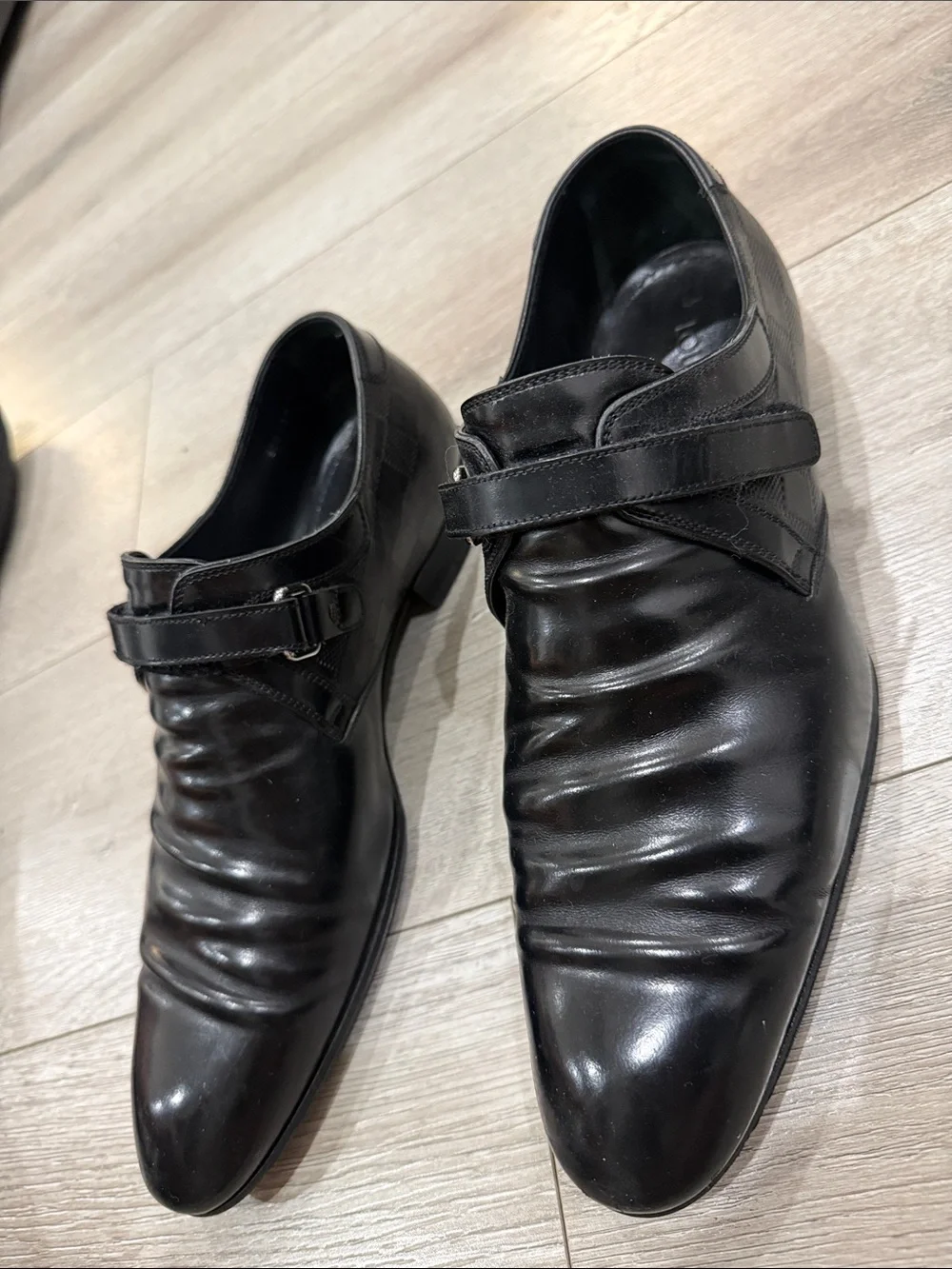 Louis Vuitton classic louis